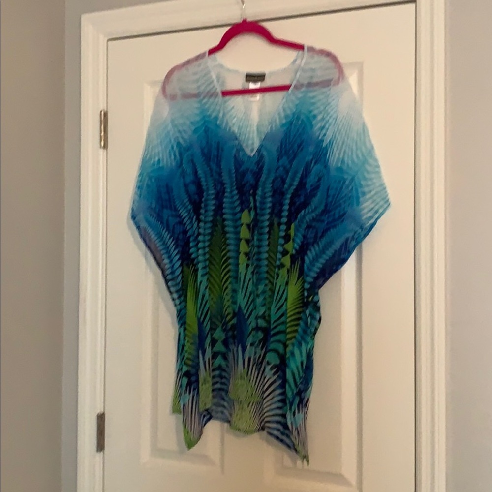 New tommy bahama coverup size small